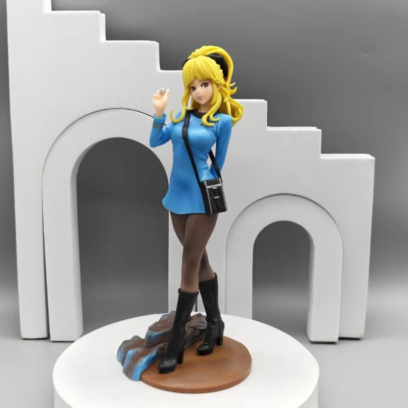 Neue Star Trek Bishoujo Serie  – Home Office Romance Manga Bewertung und Preis